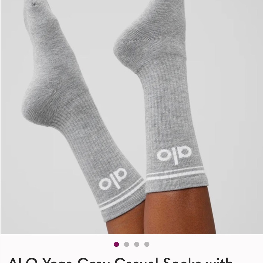 ALO Yoga Unisex Grey Casual Logo Crew Socks